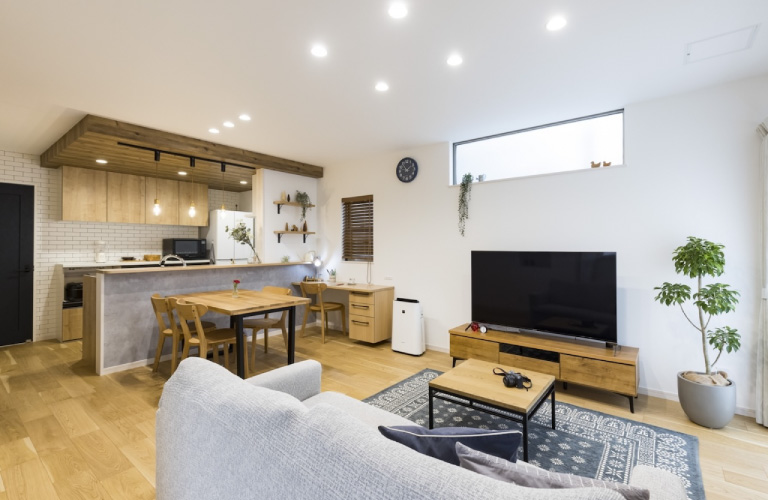 ご自宅の寝室やリビングルーム